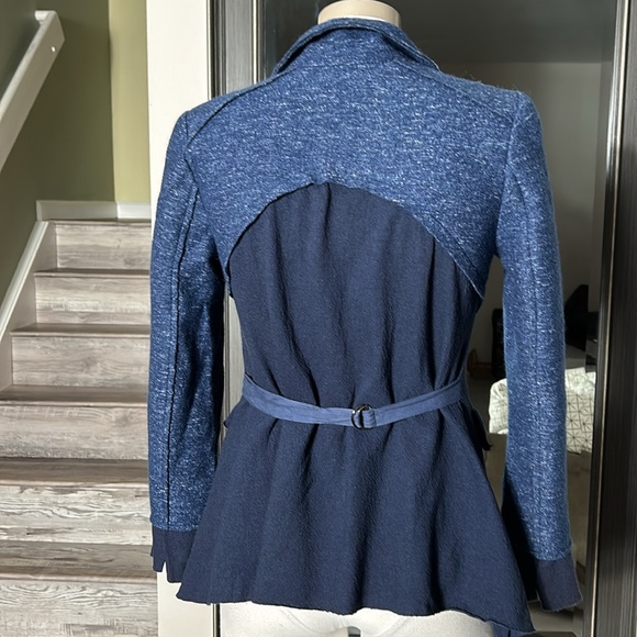 ACNC Fitted Blue Warm Blazer size small - Picture 8 of 14